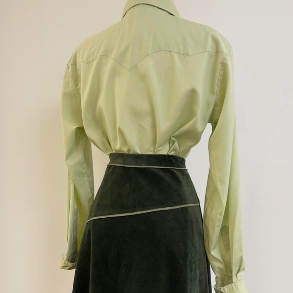 Embroidered western button up - Picture 4 of 4